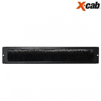 Cable entry with brush, 1U, pentru mascarea intrarilor/iesirilor de cabluri din rack (limiteaza patrunderea de praf)