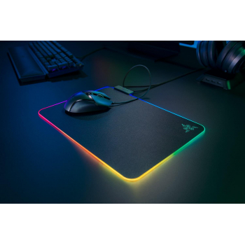 Gaming mouse mat Razer Firefly V2